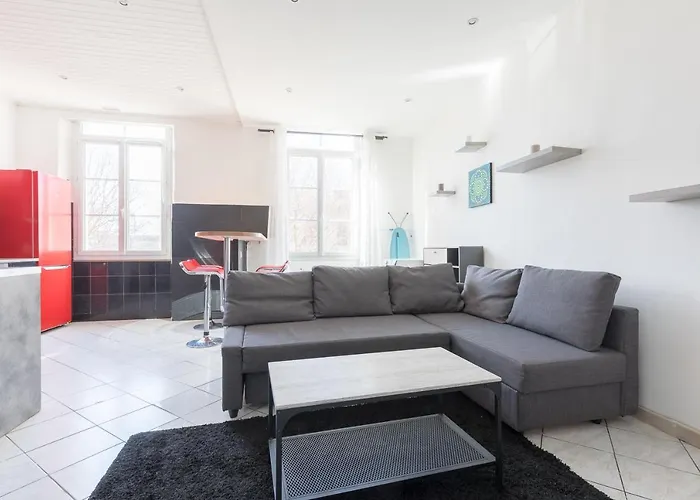 Ideally placed to visit Toulon + Bright flat - Idéalement placé pour visiter Toulon + Lumineux